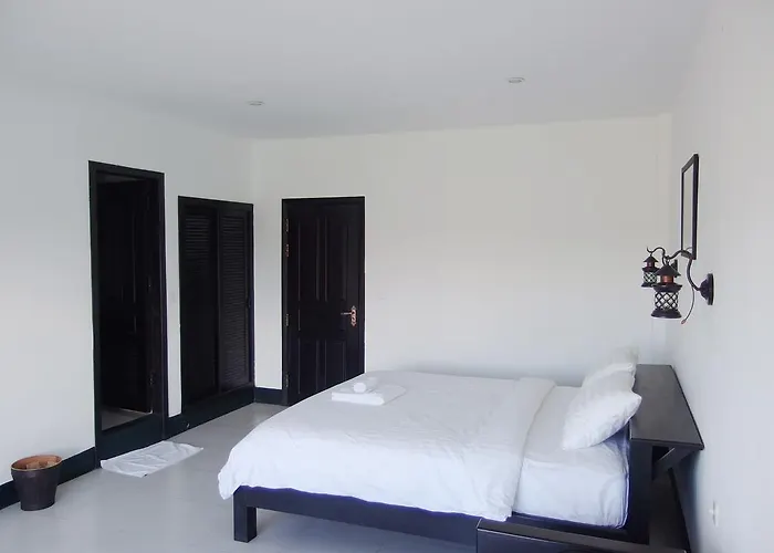 Hotel The Mansion 3*