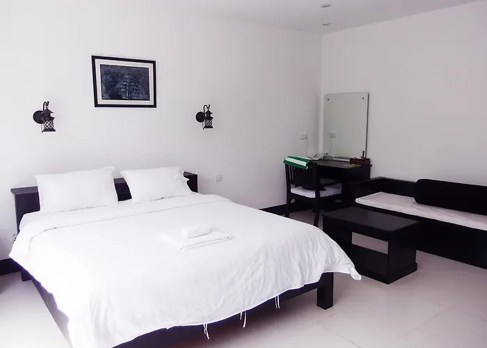 The Mansion Hotel