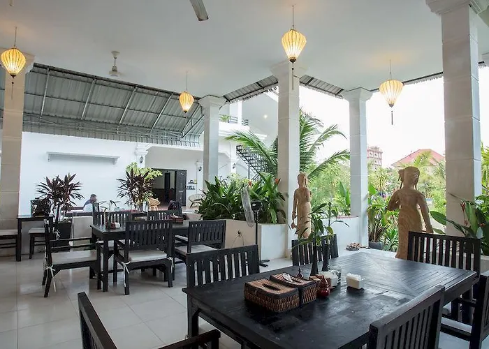 The Mansion Hotel